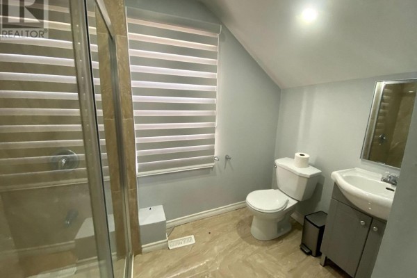 137 Ross Street, St  Thomas, ON N5R3X9 Photo 4