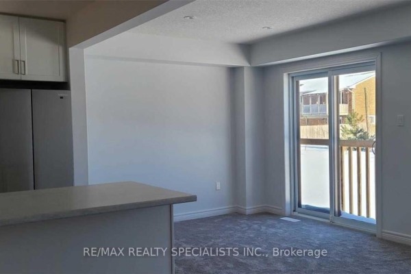 Living room - 137 Stonebrook Way, Grey Highlands, ON N0C1H0 Photo 3