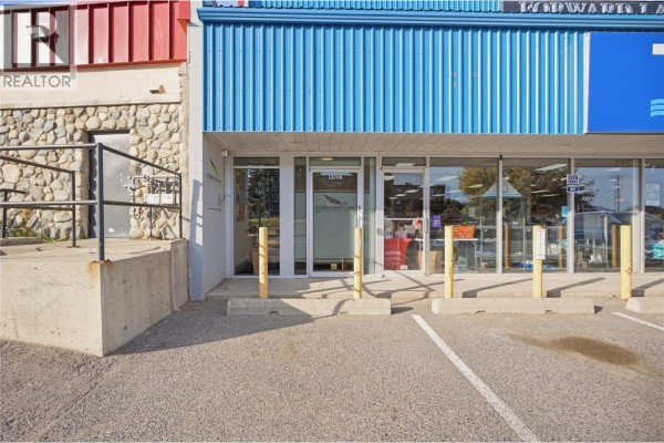 1370 Summit Drive Unit# B, Kamloops, BC V2C1T8 Photo 2