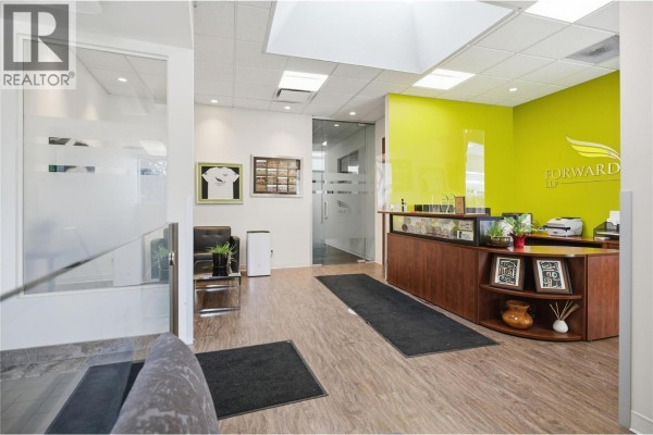 1370 Summit Drive Unit# B, Kamloops, BC V2C1T8 Photo 5