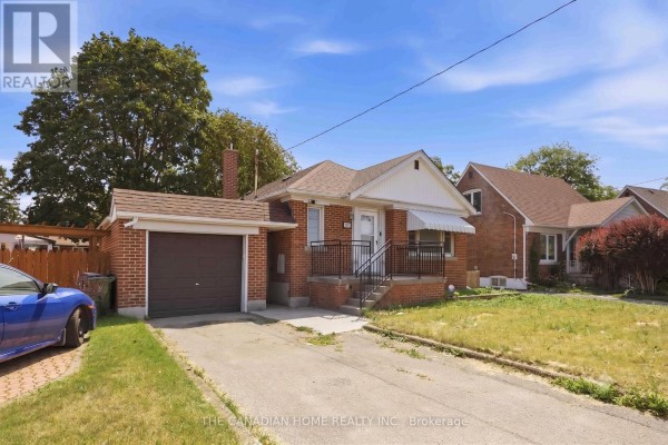 1373 Pharmacy Avenue, Toronto, ON, photo 3