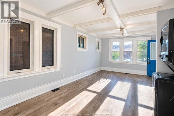 Living room - 1374 Benjamin Avenue Unit# Main, Windsor, ON N8X4M9 Photo 3