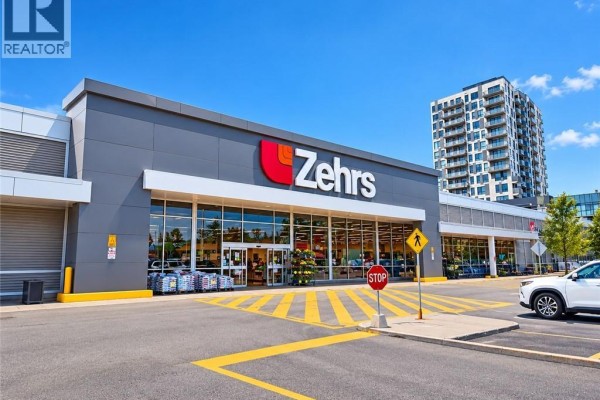 1375 E Weber Street E, Kitchener, ON N2A3Y7 Photo 4