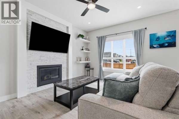 4pc Bathroom - 1376 Price Road, Carstairs, AB T0M0N0 Photo 5