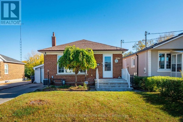 Dining room - 1377 Birchmount Road, Toronto, ON M1P2E2 Photo 3