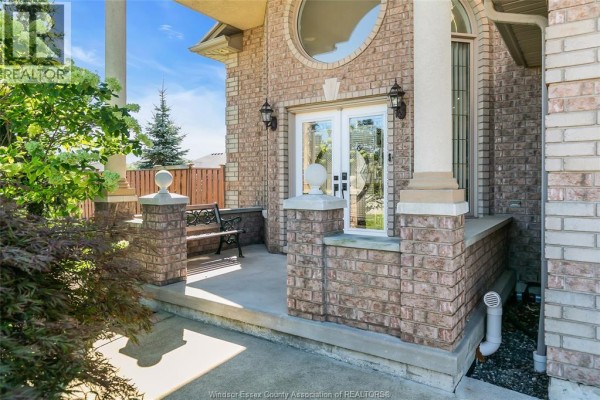 Fruit cellar - 1377 Girard Drive, Lakeshore, ON N0R1A0 Photo 4