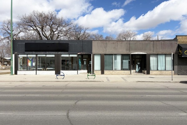 1379 Portage Ave, Winnipeg, MB R3G0V8 Photo 5