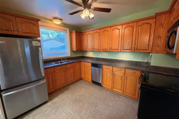 138 5th Avenue Sw, Dauphin, MB R7N1V4 Photo 5