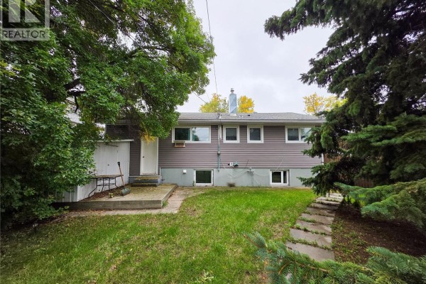 Living room - 138 6th Avenue E, Melville, SK S0A2P0 Photo 3
