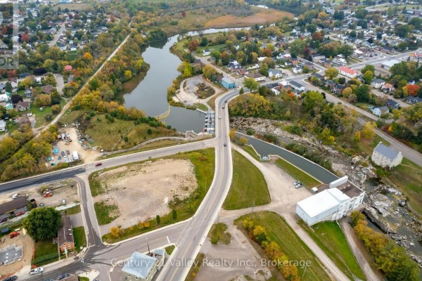 138 Argyle Street, Renfrew, ON, photo 3