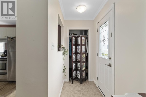 138 Bellevue Ave, Sault Ste  Marie, ON, photo 2