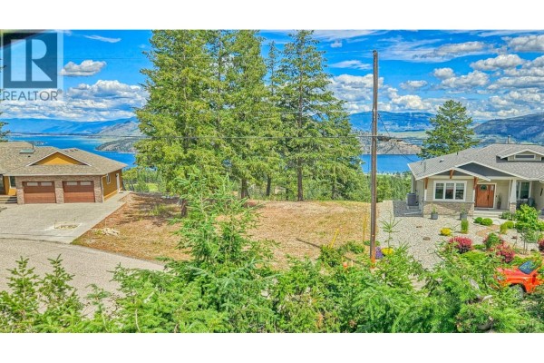 138 Crown Crescent Lot# 266, Vernon, BC V1H2C3 Photo 5