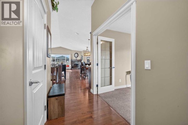 138 Hanson Drive Ne, Langdon, AB, photo 2