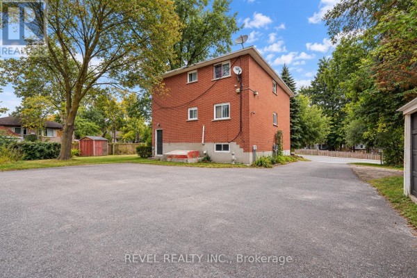Office - 138 Innisfil Street, Barrie, ON L4N3E7 Photo 5