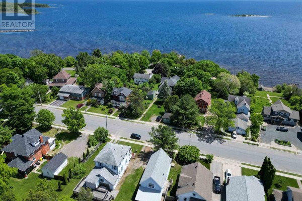 138 Lakeside Ave, Blind River, ON P0R1B0 Photo 3