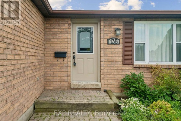 138 Lillian Crescent, Barrie, ON, photo 3