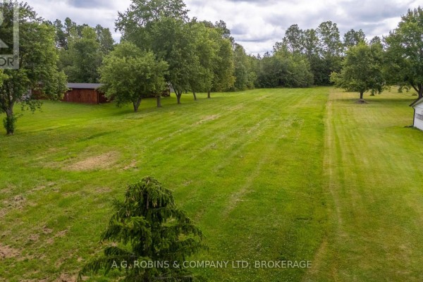 138 Moyer Road, Welland, ON L3B5N4 Photo 5