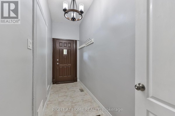 138 Osler Street, Toronto, ON M6N2Y8 Photo 3