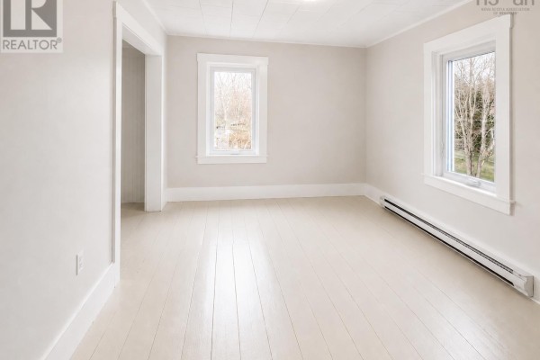 138 Queen Street, Chester, NS B0J1J0 Photo 4