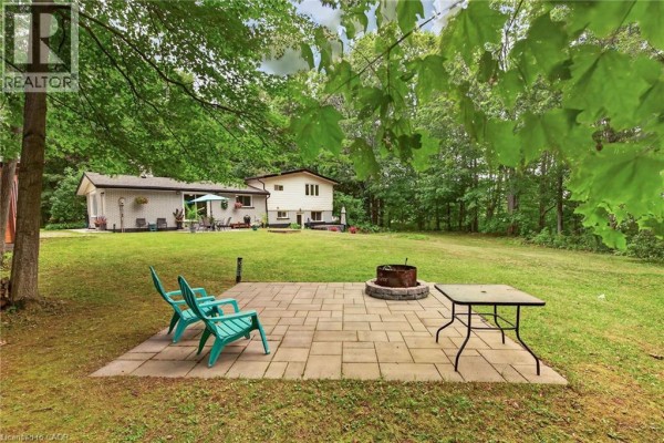 4pc Bathroom - 138 Reicheld Road, Selkirk, ON N0A1P0 Photo 4