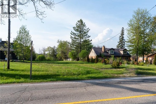 138 Riverbank Drive, Cambridge, ON, photo 2