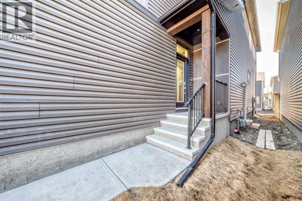 Family room - 138 Silver Spruce Grove Sw, Calgary, AB T2X5M2 Photo 5