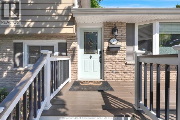 Recreation room - 138 Vanier Drive, Chatham, ON N7L4H1 Photo 4