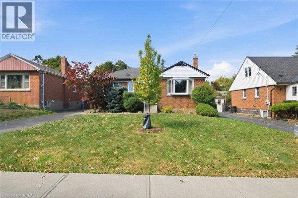 Utility room - 138 West 23rd Street, Hamilton, ON L9C4V7 Photo 2