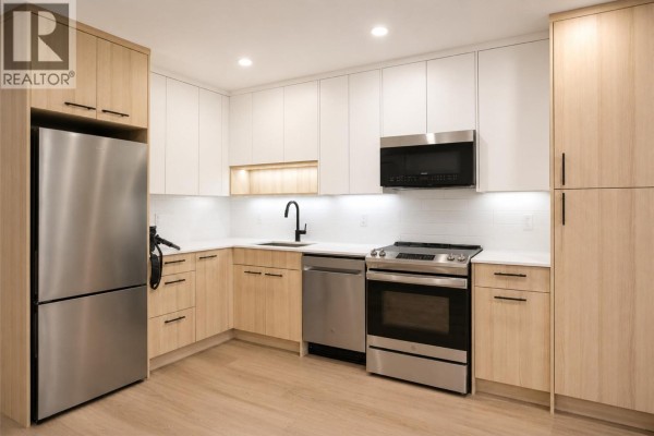 1380 Pridham Avenue Unit# 409, Kelowna, BC, photo 3