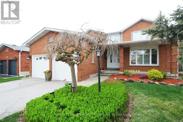 1380 Windrush Drive, Oakville, ON, photo 2