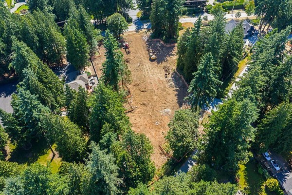 13803 56 Avenue, Surrey, BC V3X2Z9 Photo 4