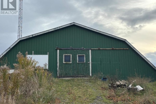 1381 Hwy 8, Cambridge, ON N1R5S2 Photo 5