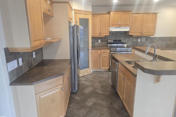 Family room - 13812 149 Av Nw, Edmonton, AB T6V1S1 Photo 4