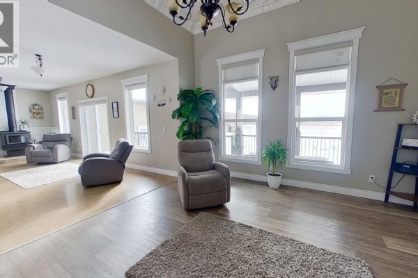 13828 256 Road, Fort St  John, BC V0C1Y0 Photo 5