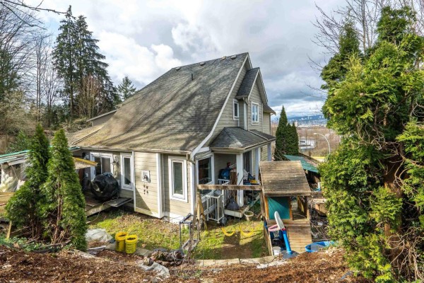 13838 116 Avenue, Surrey, BC V3R2T2 Photo 4