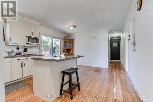 1384 Graham Side Road, King, ON L3Y4V9 Photo 5