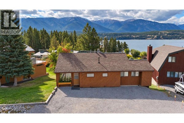 1385 Terravista Road, Windermere, BC, photo 3