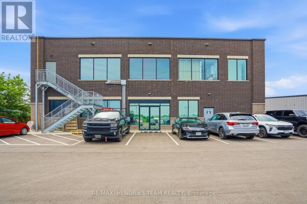 1387 Fourth Avenue, St  Catharines, ON L2R6P9 Photo 5