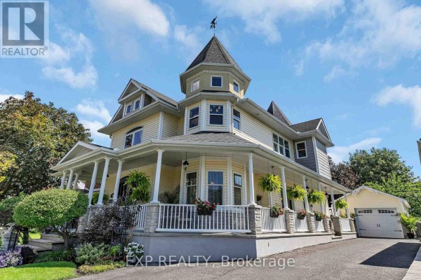 1388 Emerald Gate Avenue, Ottawa
