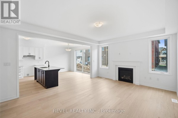 1389 Mccann Way, Milton, ON, photo 3