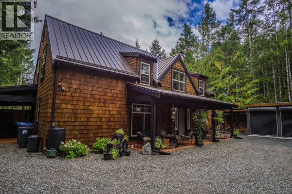 1389 Meadowood Way, Qualicum Beach, BC, photo 3