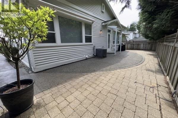 139 19639 Meadow Gardens Way, Pitt Meadows, BC V3Y2T5 Photo 4