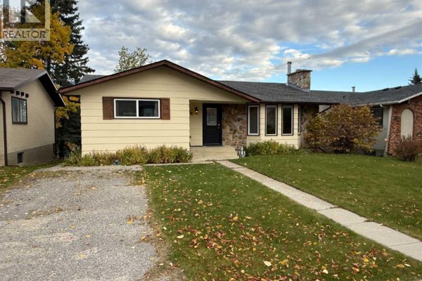 Residential for sale at 139 Cheviot Drive, Hinton, AB - MLS® ksvF5A