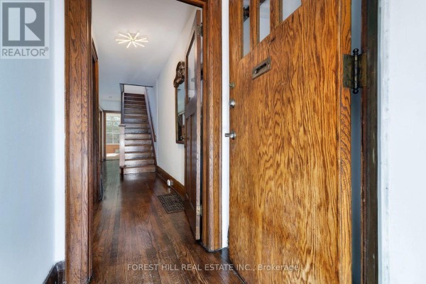 Bathroom - 139 Craighurst Avenue, Toronto, ON M4K1K1 Photo 3