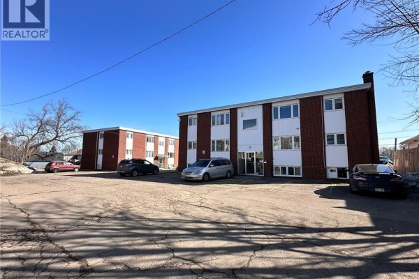 139 Elmwood Drive, Moncton, NB E1A1X2 Photo 4