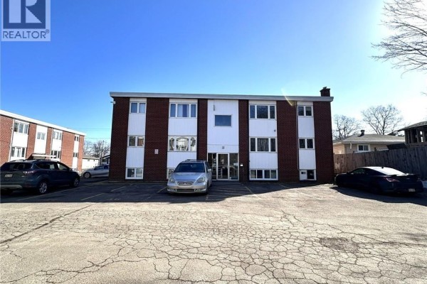 139 Elmwood Drive, Moncton, NB E1A1X2 Photo 5