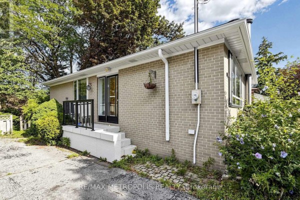 139 Pandora Circle, Toronto, ON M1H1V8 Photo 5