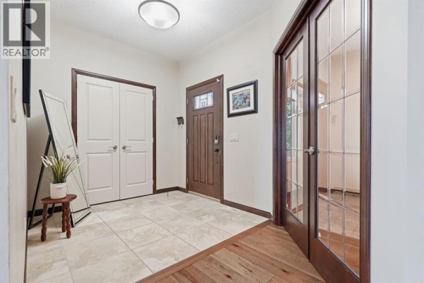 Dining room - 139 Sunset View, Cochrane, AB T4C0E8 Photo 2