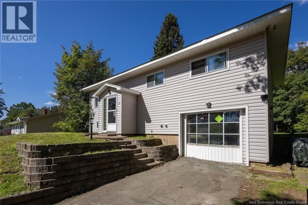 2pc Bathroom - 139 Sussex Avenue, Riverview, NB E1B3A5 Photo 5