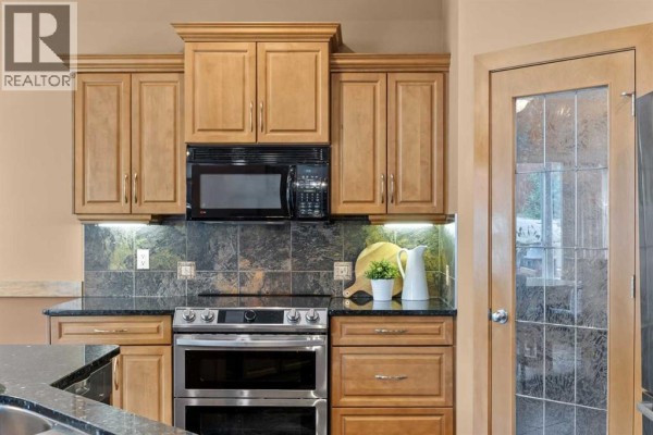 Kitchen - 139 Tuscany Ridge Close Nw, Calgary, AB T3L2K6 Photo 4